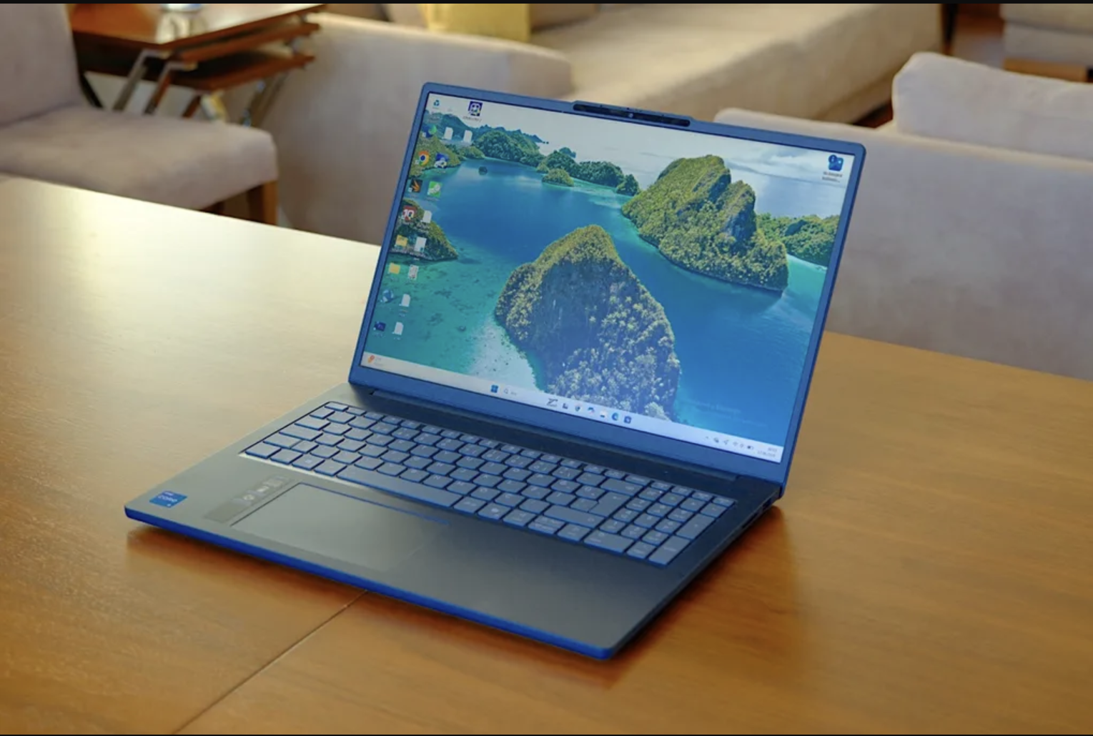 Büyük ekran, uzun ömürlü pil, makul fiyat! Lenovo IdeaPad Slim 3 16IRH10 İncelemesi